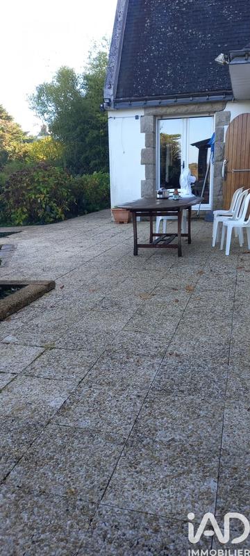 Maison - 220 m² - 9 pièces