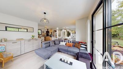 Maison - 98 m² - 4 pièces