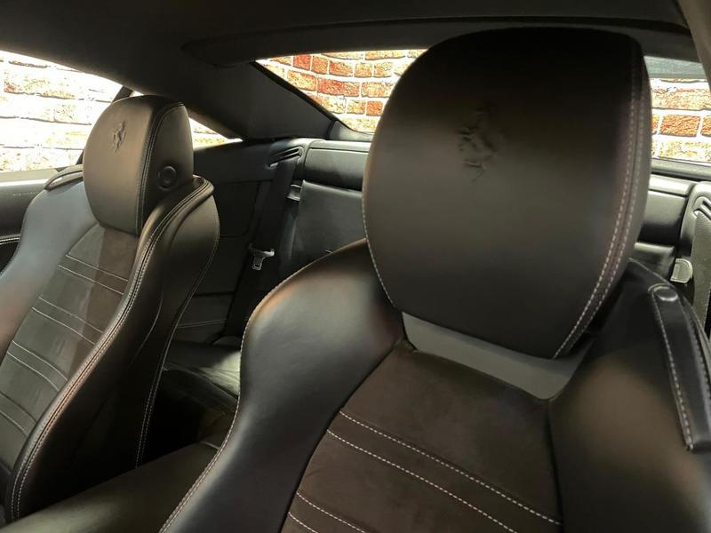 Ferrari California V8