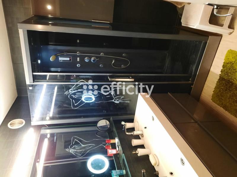 Maison - 87 m² - 5 pièces