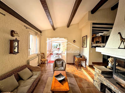 Maison - 229 m² - 11 pièces