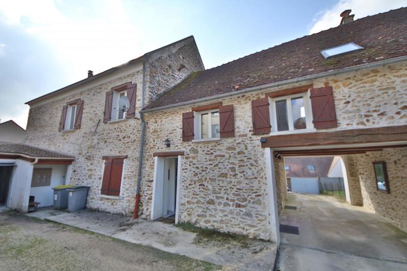 Immeuble - 241 m² - 10 pièces