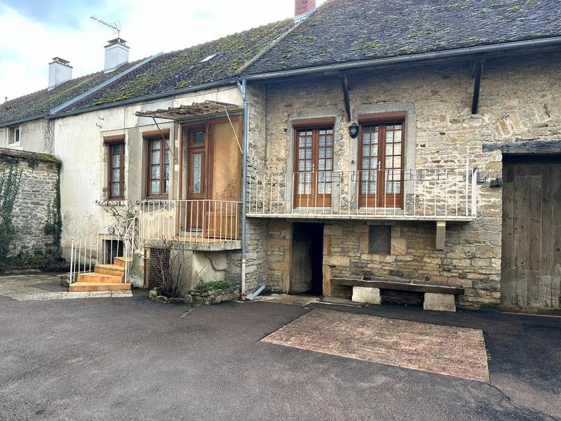 Maison de village - 81 m² - 5 pièces