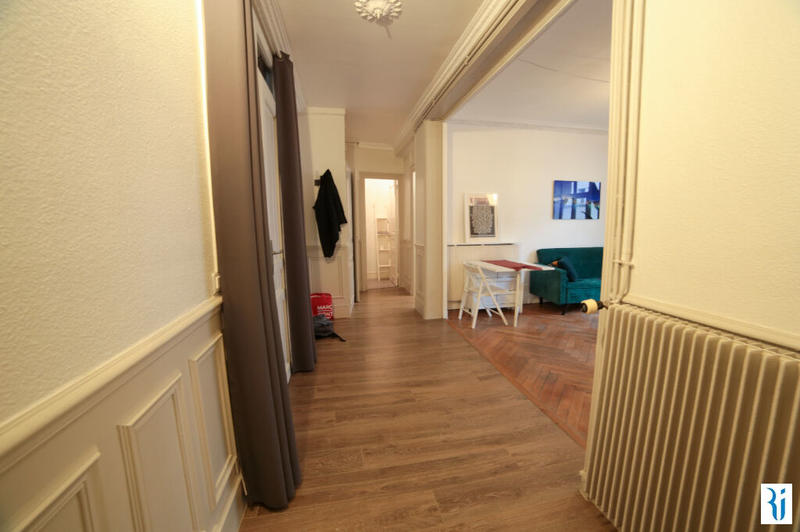 Appartement - 75 m² - 3 pièces