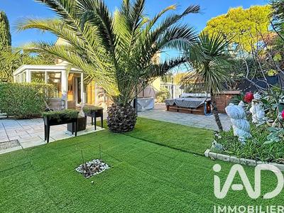 Maison - 104 m² - 5 pièces