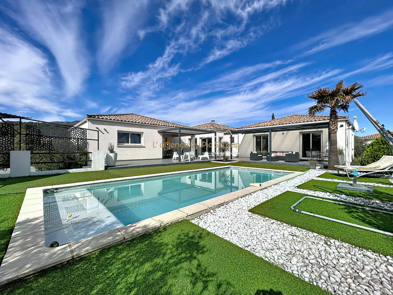 Villa - 215 m² - 7 pièces