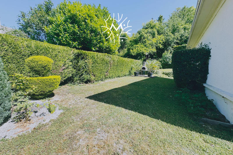 Maison - 121 m² - 6 pièces