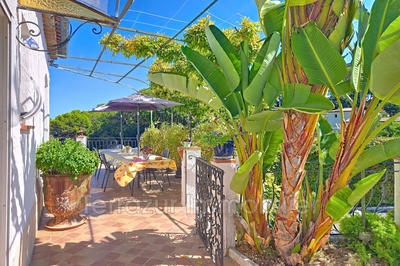 Villa - 165 m² - 6 pièces