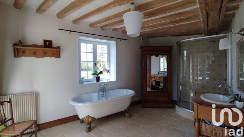 Maison - 310 m² - 15 pièces