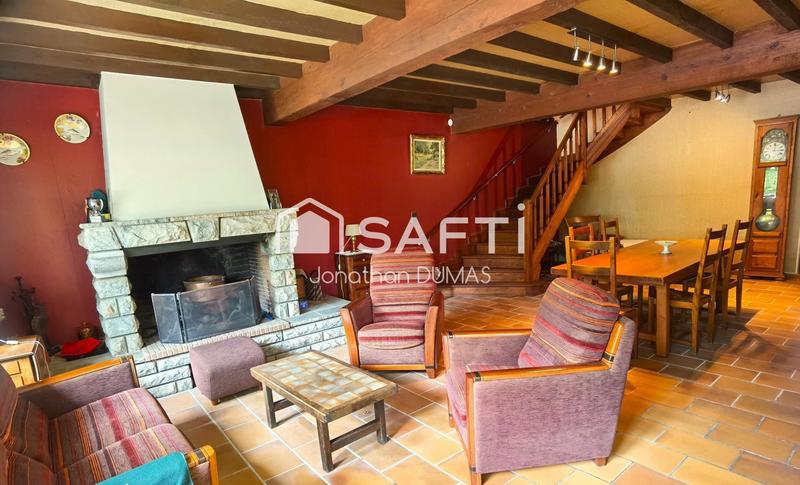 Maison - 283 m² - 16 pièces