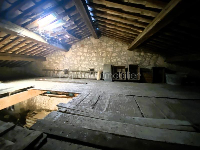 Parking / Garage - 72 m²