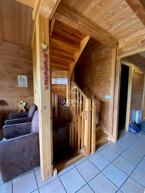 Châlet - 178 m² - 12 pièces