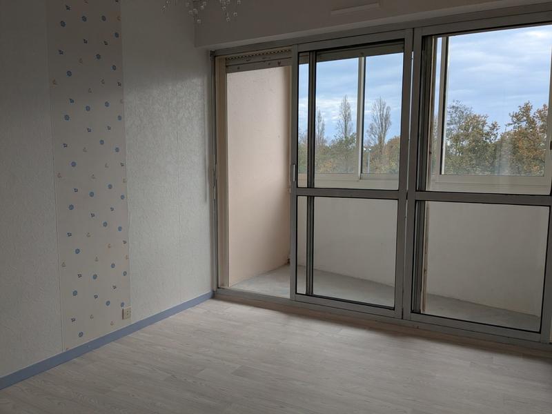 Appartement - 83 m² - 4 pièces