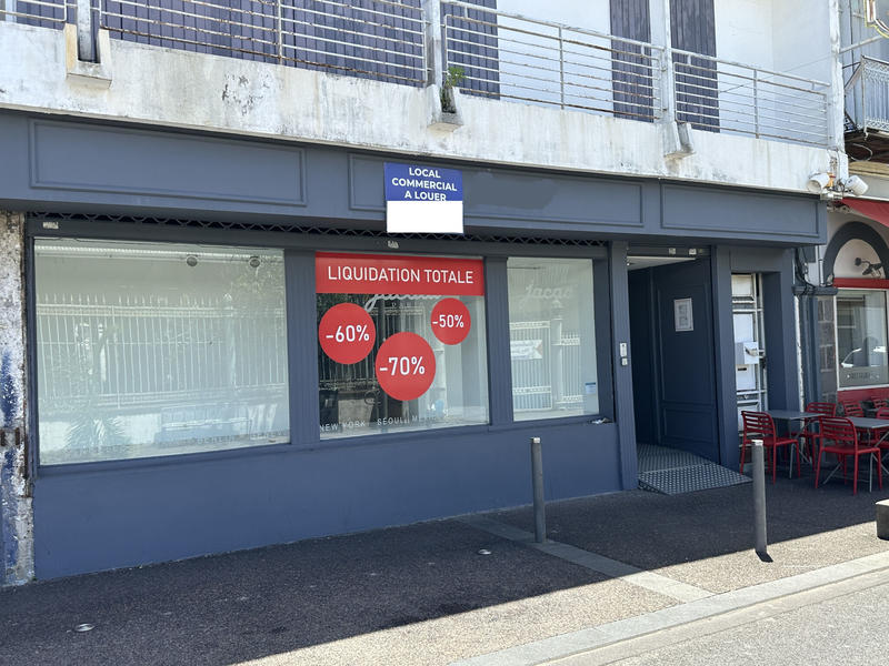 Local commercial - 120 m²