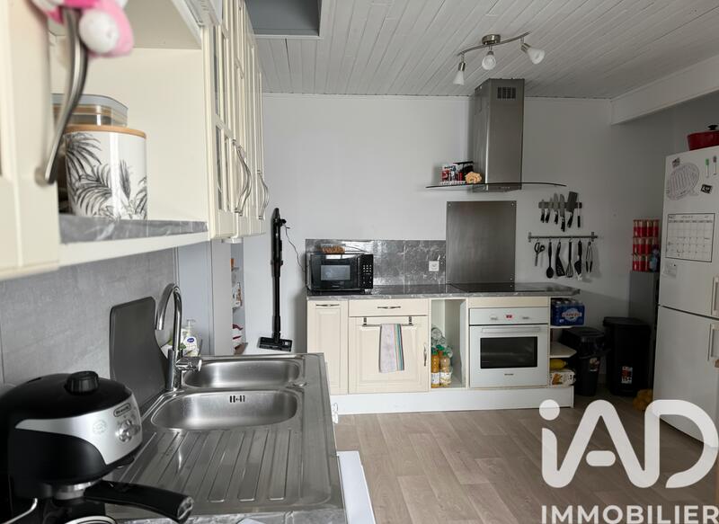 Maison - 97 m² - 5 pièces