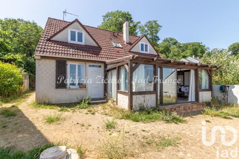 Maison - 320 m² - 5 pièces