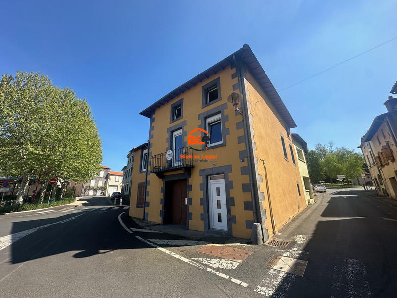 Maison ancienne - 99 m² - 5 pièces