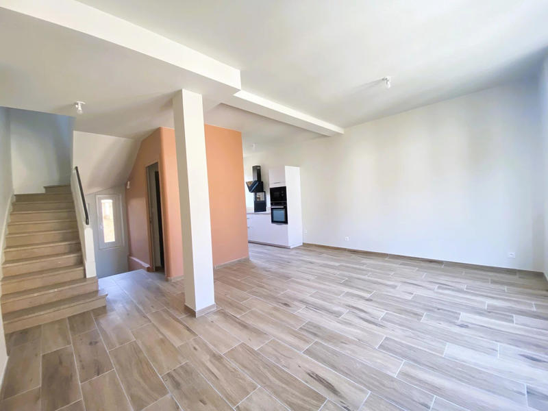 Maison - 88 m² - 3 pièces