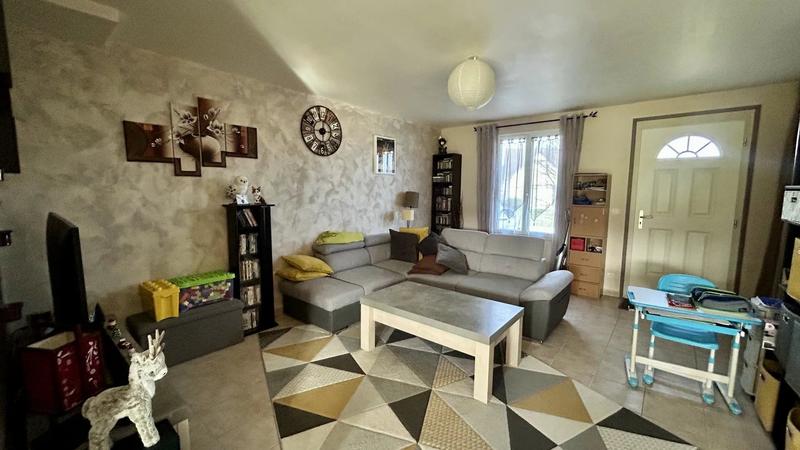 Maison - 94 m² - 4 pièces