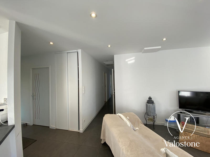 Maison traditionnelle - 119 m² - 5 pièces