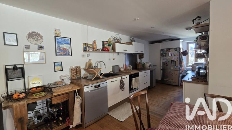 Maison de village - 264 m² - 1 pièce