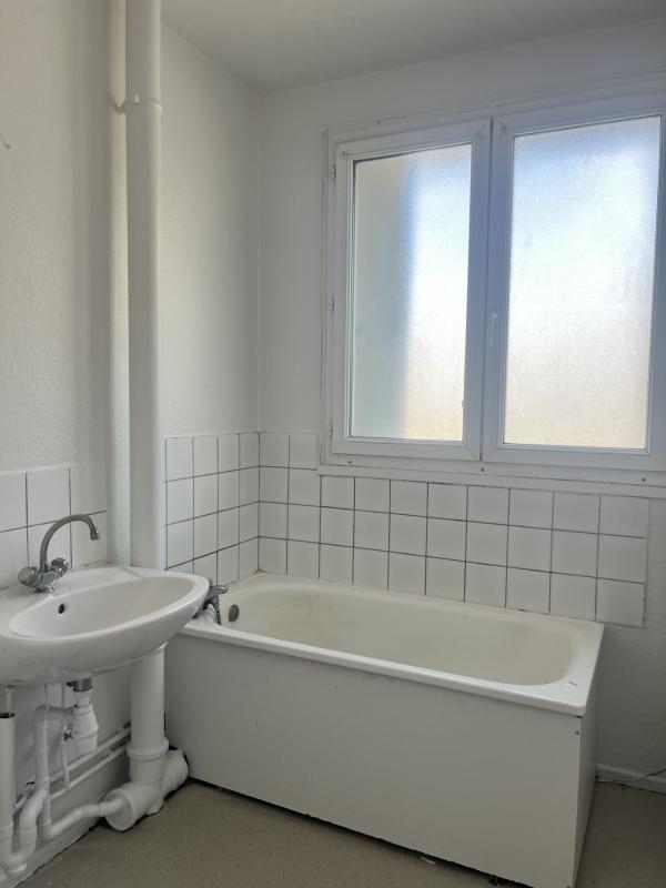 Appartement - 123 m² - 6 pièces