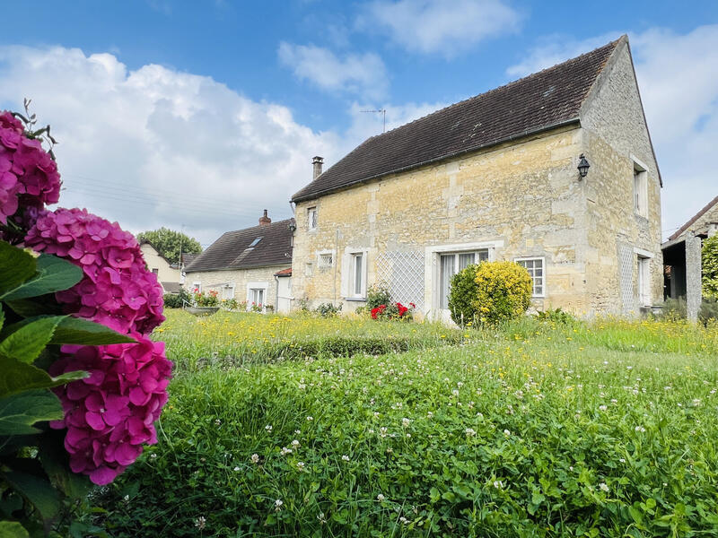 Maison - 180 m² - 8 pièces