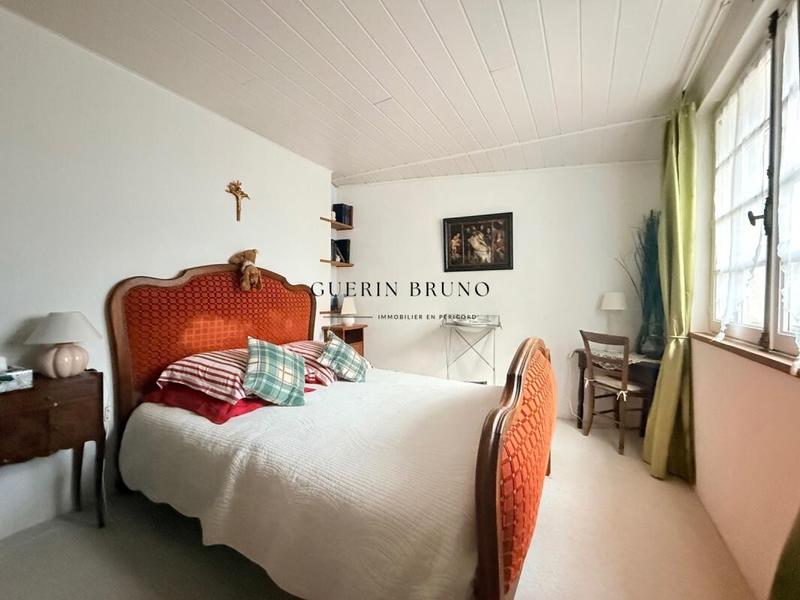 Propriété - 364 m² - 10 pièces