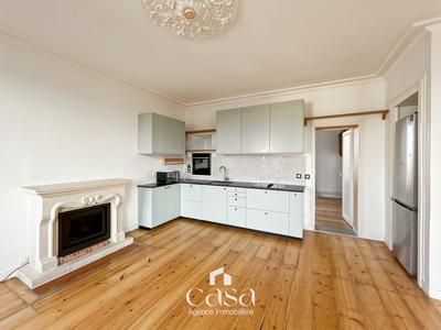 Appartement - 80 m² - 4 pièces