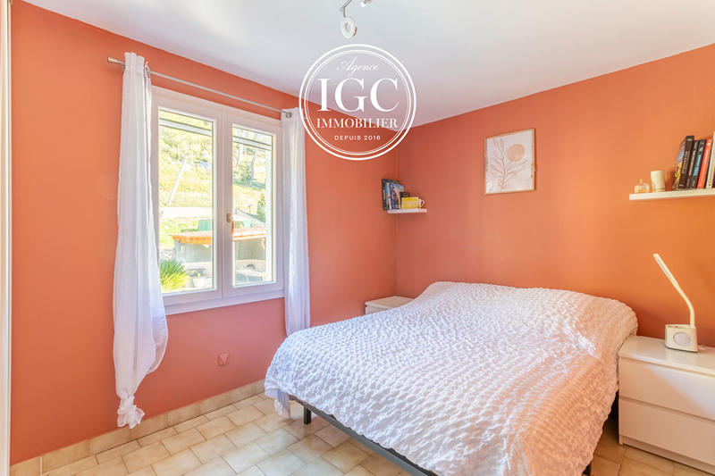 Maison - 101 m² - 5 pièces