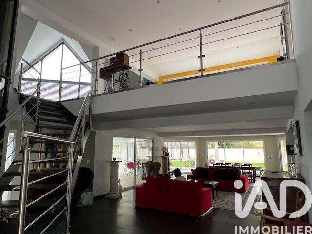 Maison de maîtres - 506 m² - 8 pièces