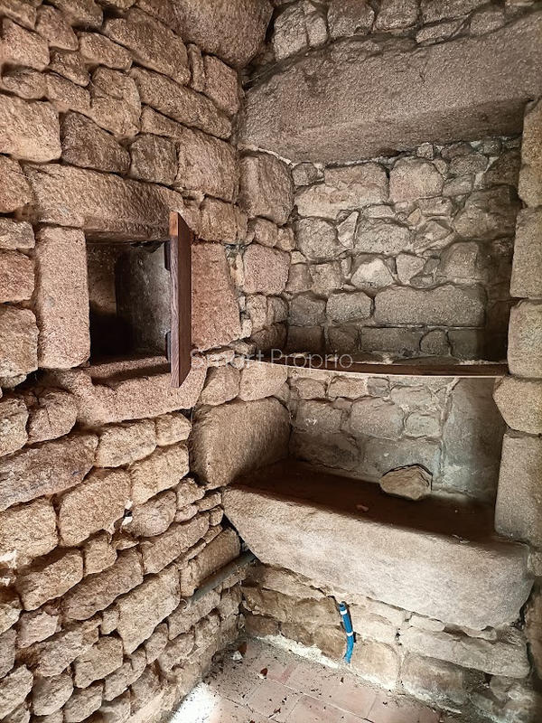 Maison - 180 m² - 5 pièces