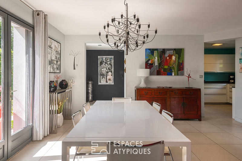 Maison - 222 m² - 10 pièces