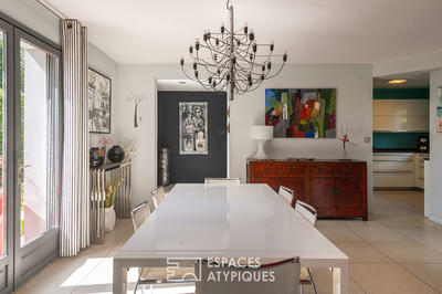 Maison - 222 m² - 10 pièces