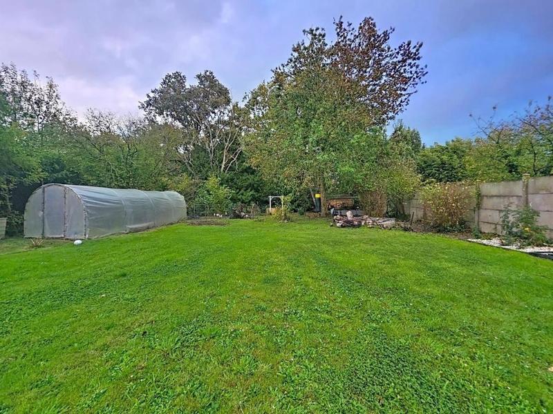 Maison - 89 m² - 5 pièces