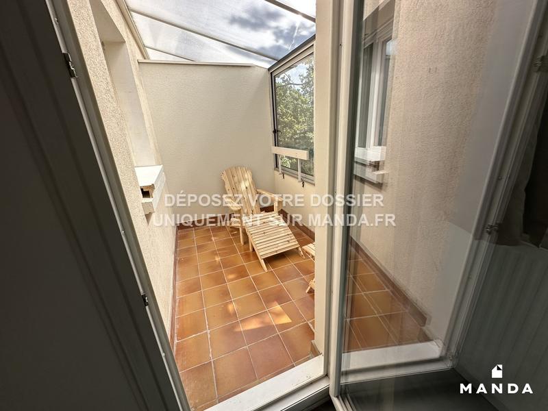 Chambre - 11 m² - 7 pièces