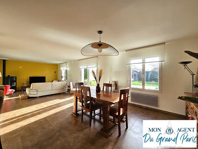 Maison - 160 m² - 7 pièces