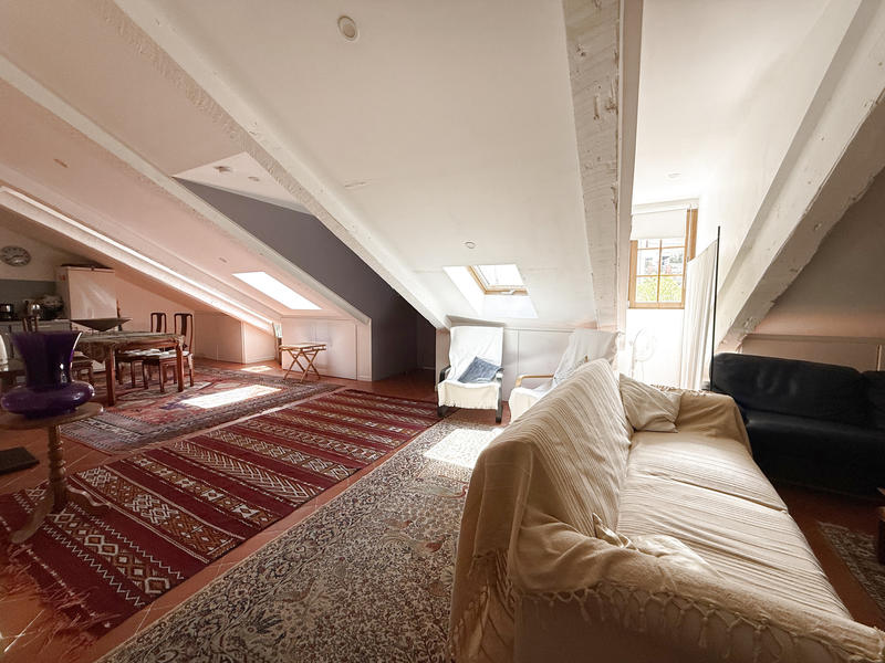 Appartement - 93 m² - 3 pièces