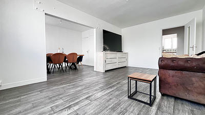 Appartement - 86 m² - 4 pièces