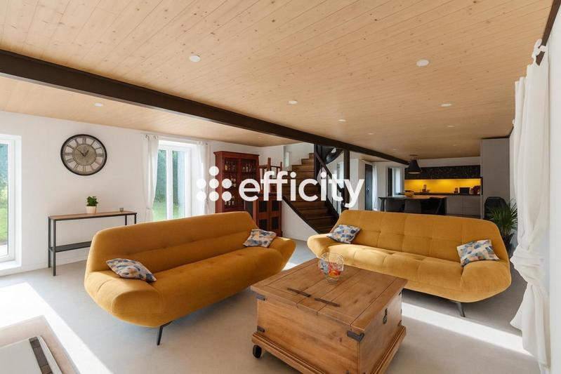 Demeure - 275 m² - 7 pièces