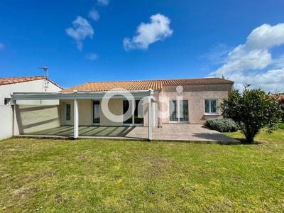 Maison - 91 m² - 5 pièces