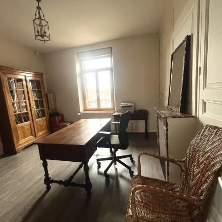 Maison - 218 m² - 10 pièces