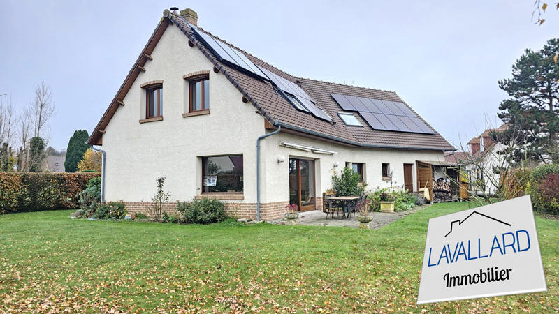 Maison - 178 m² - 8 pièces