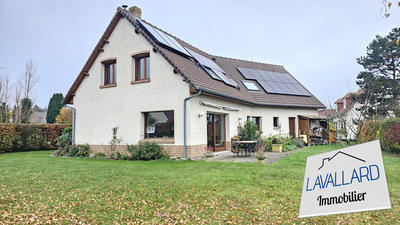 Maison - 178 m² - 8 pièces