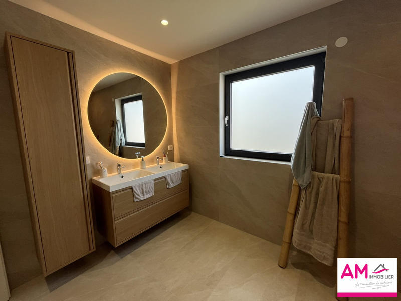 Maison contemporaine - 140 m² - 5 pièces