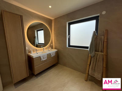 Maison contemporaine - 140 m² - 5 pièces