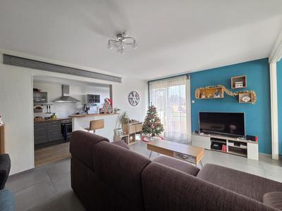 Appartement ancien - 83 m² - 4 pièces