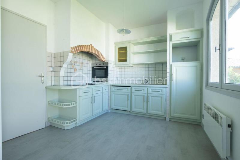 Maison - 94 m² - 5 pièces