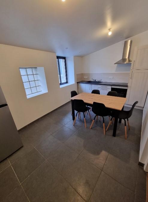 Maison - 150 m² - 5 pièces