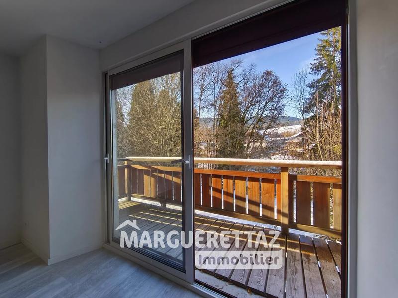 Appartement - 95 m² - 4 pièces